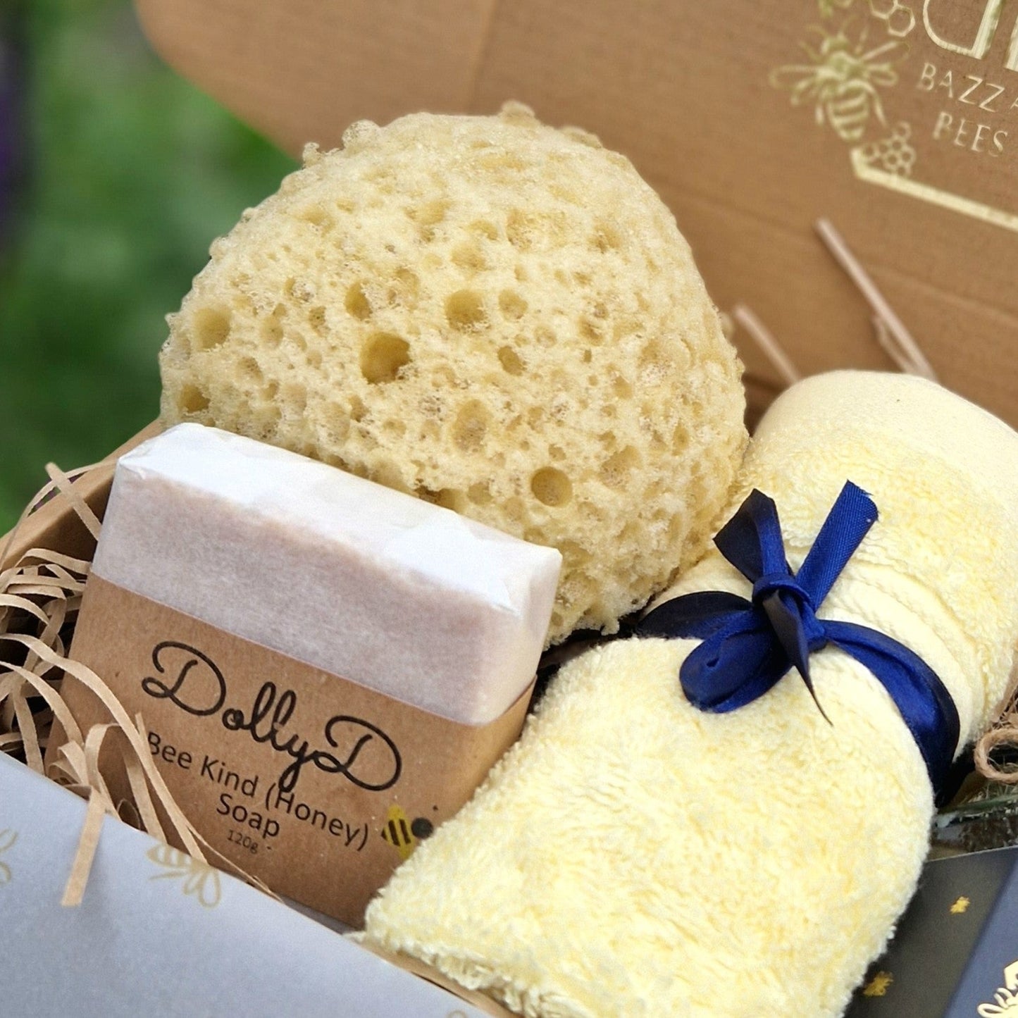 'Bee-licious Bath Time' Hamper