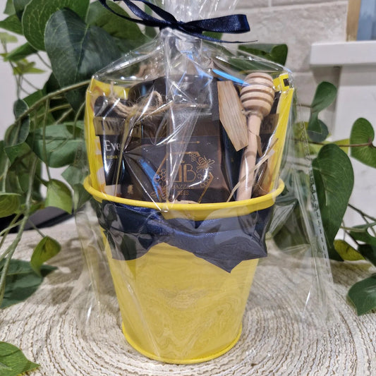 'Bloom & Buzz' Flower Pot Gift